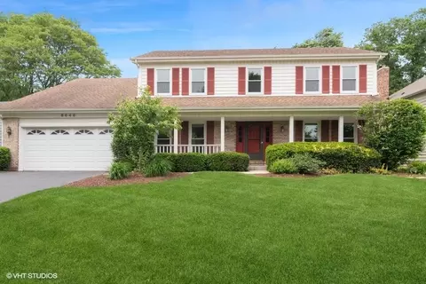 6648 Chick Evans Ln, Woodridge, IL 60517
