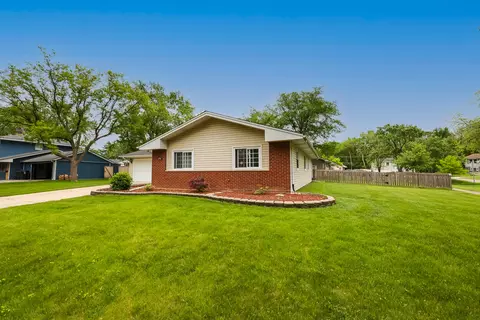 Other - 255 Frederick Ct, Hoffman Estates, IL 60169 photo 1 of 5
