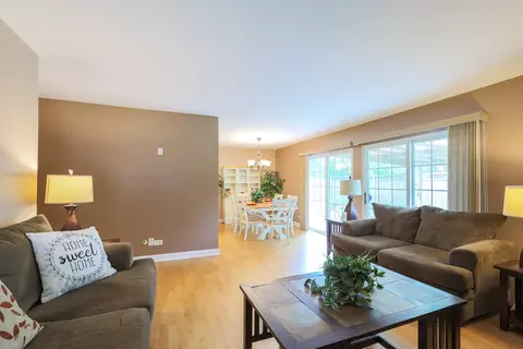 Other - 255 Frederick Ct, Hoffman Estates, IL 60169 photo 3 of 5