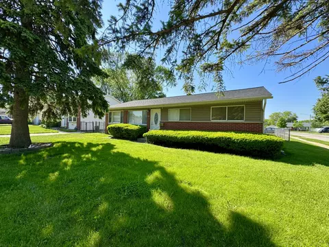 85 E Lincoln Ave, Glendale Heights, IL 60139