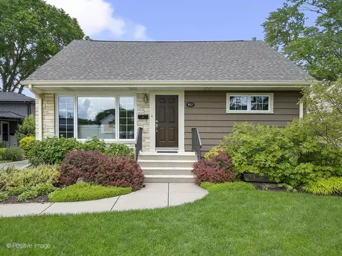 917 S Kensington Ave, La Grange, IL 60525
