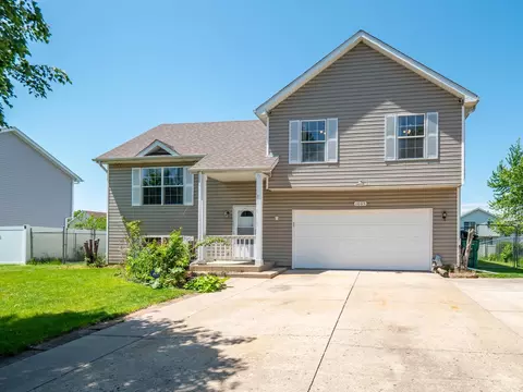 1005 Edgerton Dr, Joliet, IL 60435