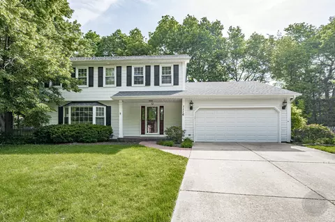 1116 Wickham Ct, Naperville, IL 60540