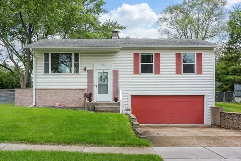 1502 Davine Dr, Glendale Heights, IL 60139