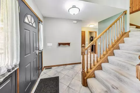 Entry Way - 13304 Meadow Ln, Plainfield, IL 60585 photo 2 of 2