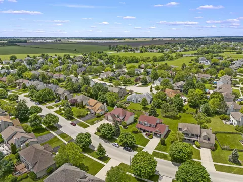 View/Area - 13304 Meadow Ln, Plainfield, IL 60585 photo 9 of 10