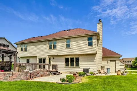 Exterior - 13304 Meadow Ln, Plainfield, IL 60585 photo 12 of 15