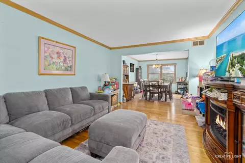 1606 Brighton Ln, Plainfield, IL 60586 photo 2