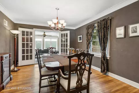 259 Cornell Ave, Des Plaines, IL 60016 photo 8
