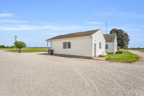 4869 E 2950 North Rd, Potomac, IL 61865 photo 31