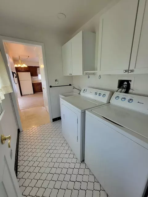 Other - 58 Arrowhead Dr, Thornton, IL 60476 photo 3 of 13