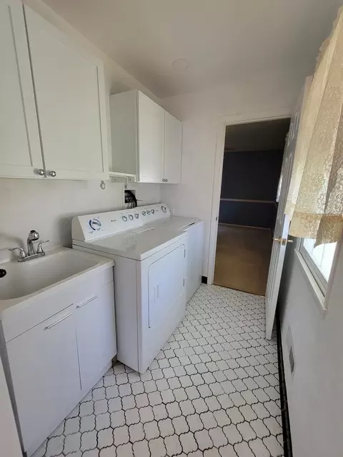 Other - 58 Arrowhead Dr, Thornton, IL 60476 photo 4 of 13