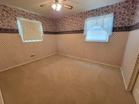 Bedroom - 58 Arrowhead Dr, Thornton, IL 60476 photo 4 of 4