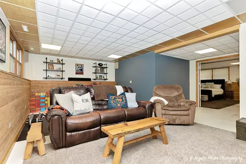 1915 May Dr, Johnsburg, IL 60051 photo 29