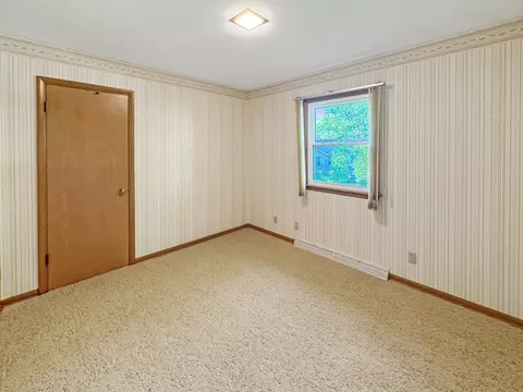 1853 Ridge Dr, Freeport, IL 61032 photo 20