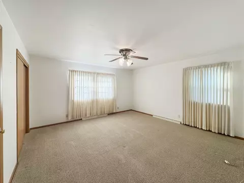 1853 Ridge Dr, Freeport, IL 61032 photo 15