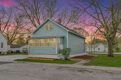 104 S Wabash Ave, Reddick, IL 60961