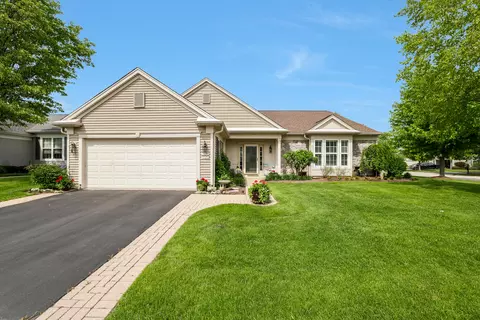 11792 Sunderlin Dr, Huntley, IL 60142