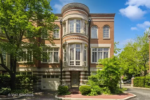 2607 N Greenview Ave, Chicago, IL 60614