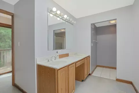 29 W717 Schick Rd, Bartlett, IL 60103 photo 33
