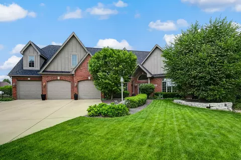 10834 Moose Ln, Orland Park, IL 60467