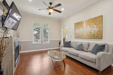 718 E 88th Pl, Chicago, IL 60619 photo 5