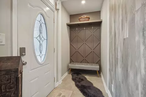 718 E 88th Pl, Chicago, IL 60619 photo 4