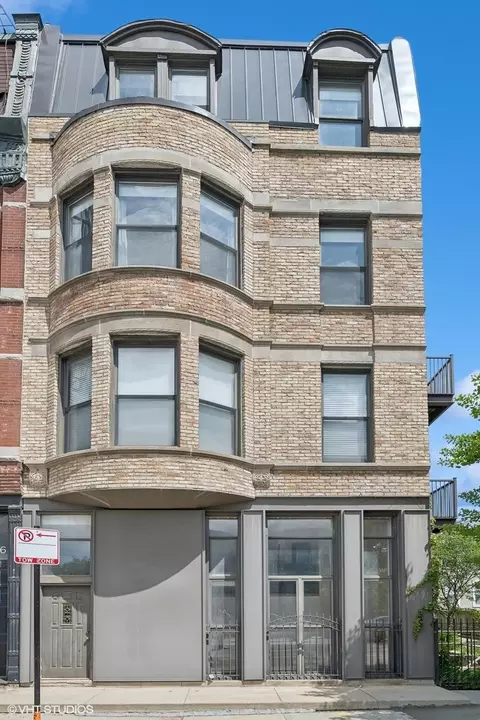 1432 W Erie St #1F, Chicago, IL 60642