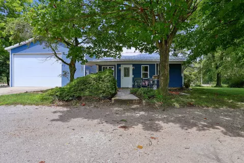 2372 N 1500 East Rd, Seymour, IL 61875