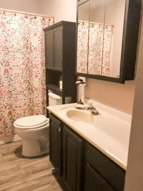 421-423 E Glover St, Ottawa, IL 61350 photo 9