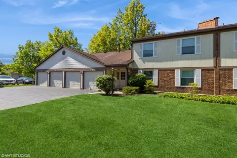 718 N Deer Run Dr #718, Palatine, IL 60067