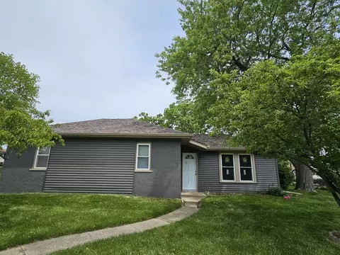 2322 Jenkinson Ct, Waukegan, IL 60085