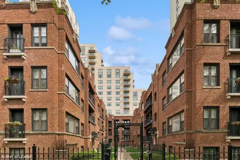 902 W Winona St #3S, Chicago, IL 60640