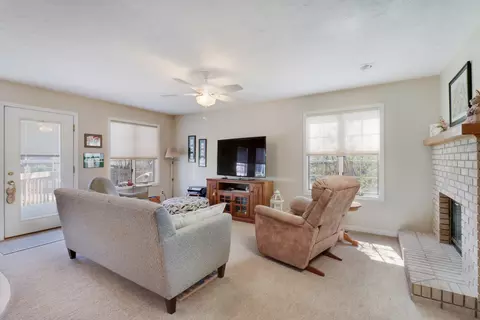 1606 Cutter Ct, Normal, IL 61761 photo 8