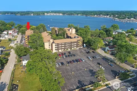 460 N Main St #N104A, Wauconda, IL 60084