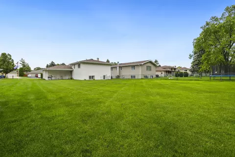 Exterior - 1030 Cuyahoga Dr, Bartlett, IL 60103 photo 6 of 7