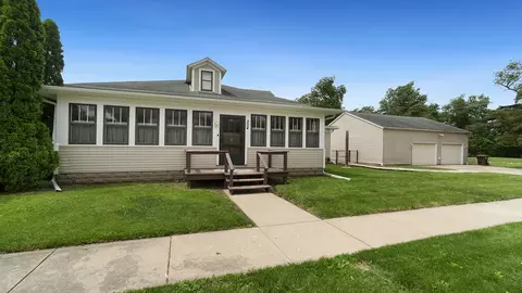 304 N Union St, Byron, IL 61010