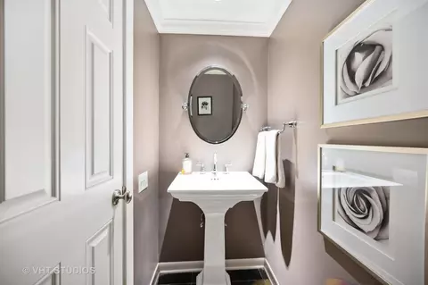 747 Forest Ave, Evanston, IL 60202 photo 16