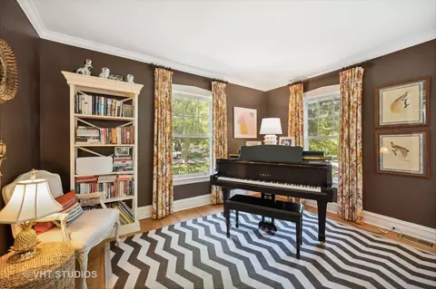 747 Forest Ave, Evanston, IL 60202 photo 8