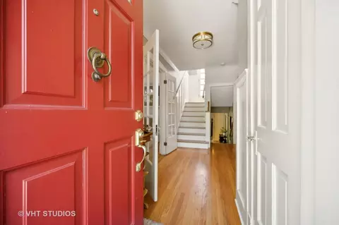 747 Forest Ave, Evanston, IL 60202 photo 4