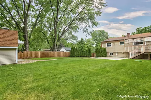 Exterior - 1119 Rolling Lane Rd, Johnsburg, IL 60051 photo 8 of 11