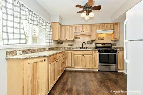 Kitchen - 1119 Rolling Lane Rd, Johnsburg, IL 60051 photo 1 of 3