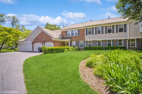537 Kingsmill Ln #D, Prospect Heights, IL 60070