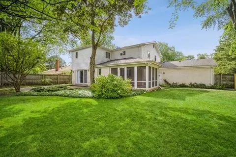 Exterior - 643 Robin Ln, Glencoe, IL 60022 photo 2 of 2