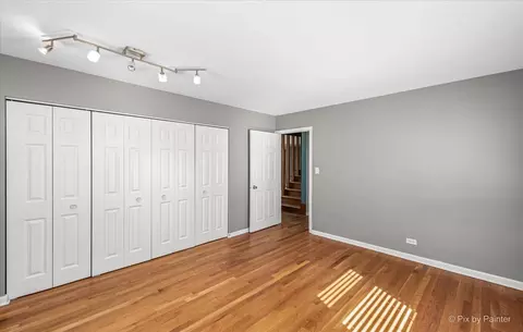 Bedroom - 1304 E Illinois St, Wheaton, IL 60187 photo 2 of 5
