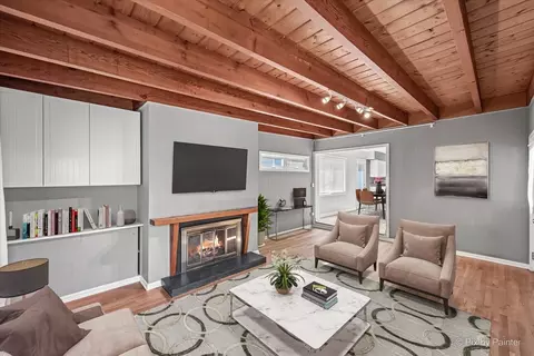 Living - 1304 E Illinois St, Wheaton, IL 60187 photo 6 of 7