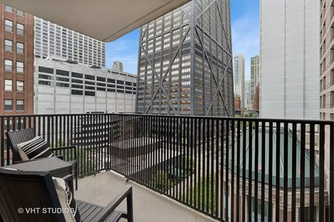 200 E Delaware Pl #9F, Chicago, IL 60611 photo 38
