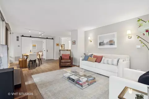 200 E Delaware Pl #9F, Chicago, IL 60611 photo 9