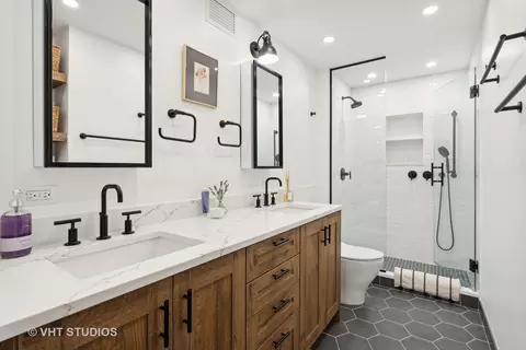 200 E Delaware Pl #9F, Chicago, IL 60611 photo 23