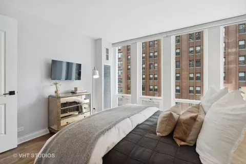 200 E Delaware Pl #9F, Chicago, IL 60611 photo 29
